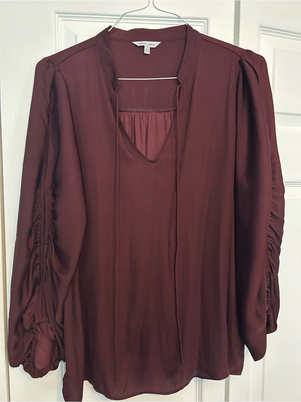 Naked Zebra Burgundy Tie-Neck Long Sleeve Blouse Large